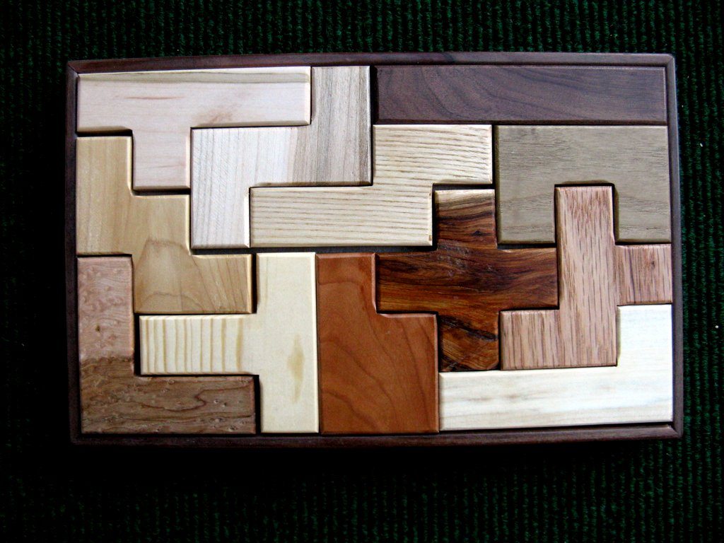 Wooden Puzzle with 2000 Solutions